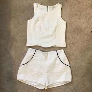 Women’s two piece